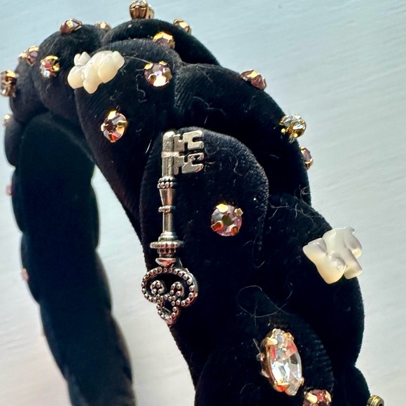 Handmade Alice in Wonderland Headband with Swarovski Crystals, Black Velvet - Picture 1 of 4